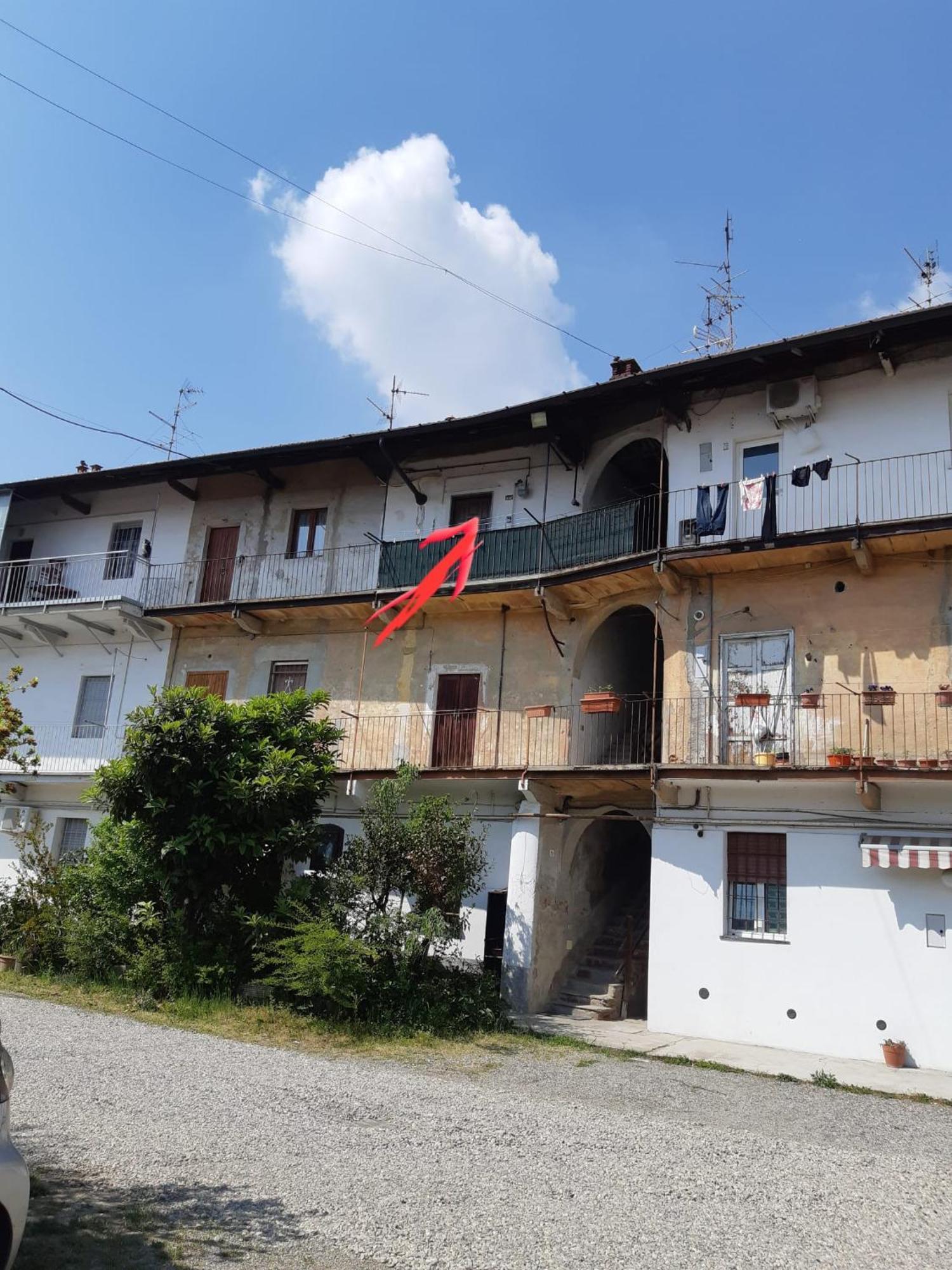 Affitti Brevi Ferrera Monolocale Ferrera 20 Minuti Da Rho Fiera E San Siro Apartment Bareggio Bagian luar foto